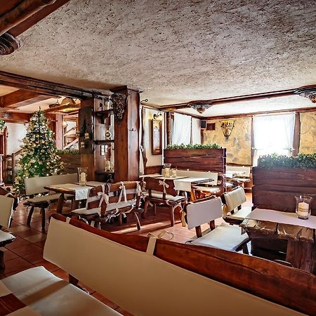 Hotel - Karczma Klimtowka Wolbrom Esterno foto